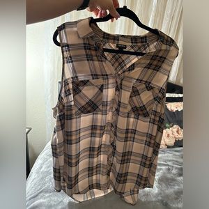 Plaid sleeveless top with button detail